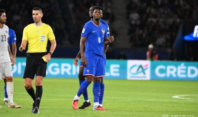 熊猫体育子公司-自齐达内以来，楚阿梅尼是首位为法国队累计两张红牌的球员