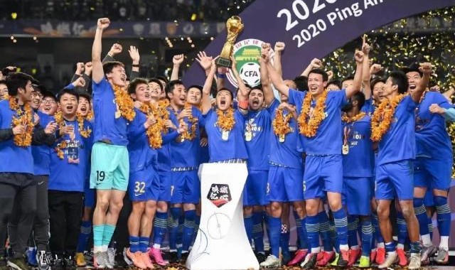 熊猫体育分部-周云发文宣布退役：漫漫长路 我就陪你们走到这里